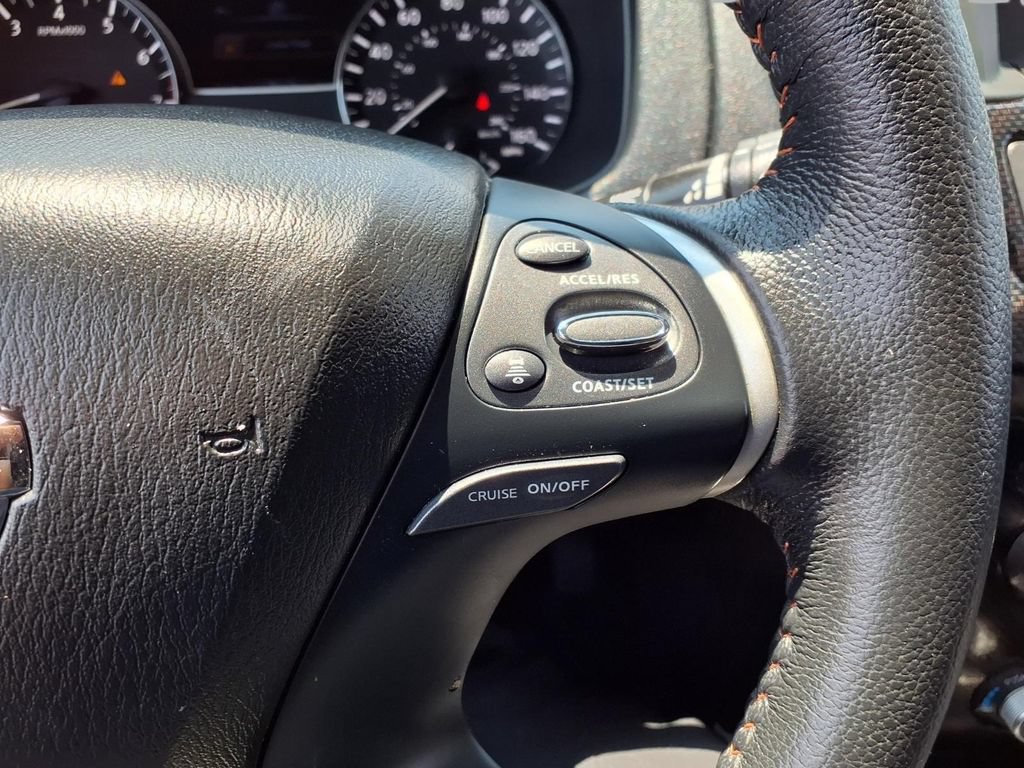 Used 2020 Nissan Pathfinder SV w/ Rock Creek Edition FWD image 14
