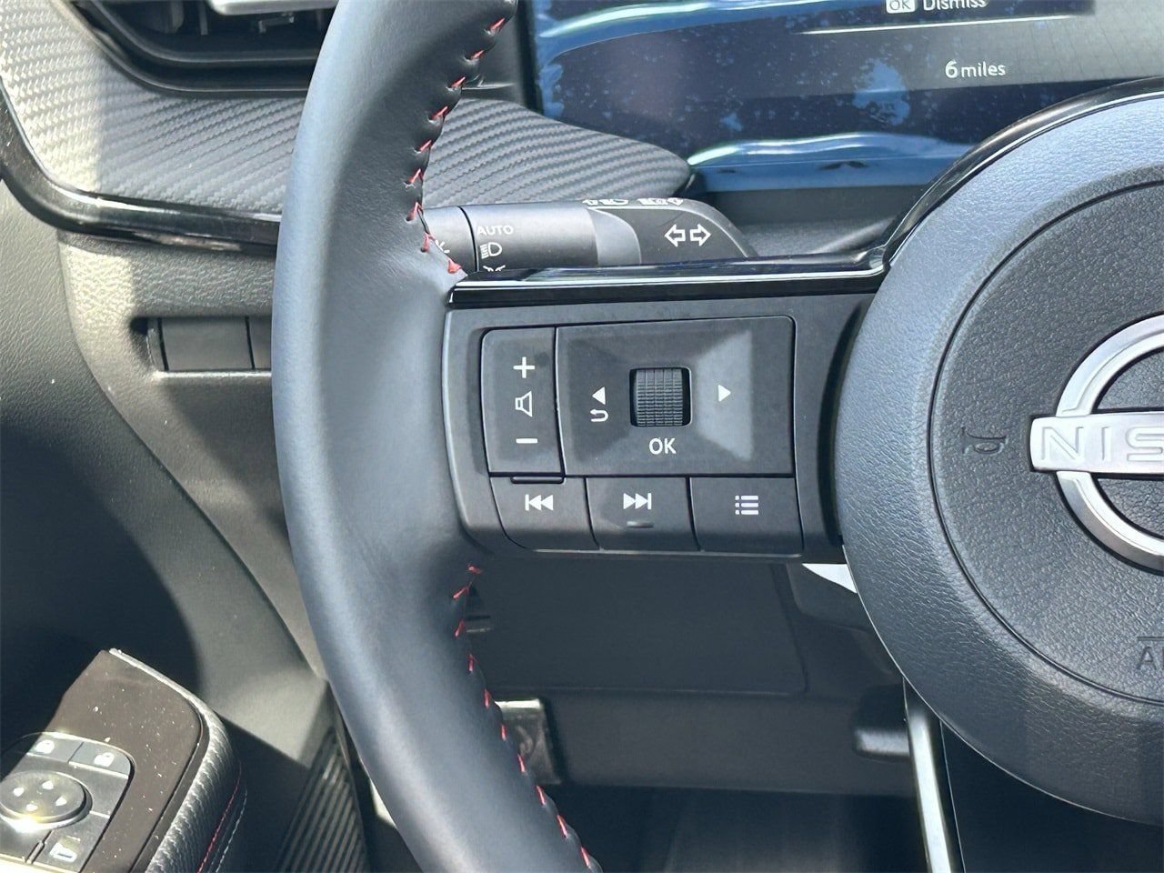 New 2026 Nissan Kicks SR FWD image 25