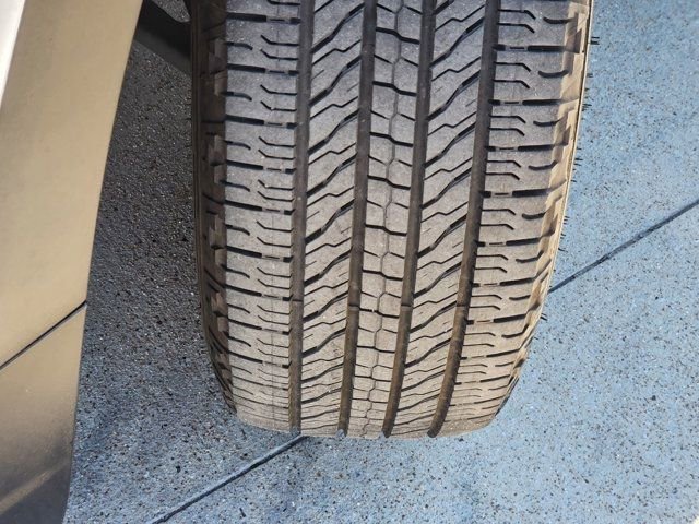 Used 2024 GMC Terrain AT4 w/ Tech Package image 18