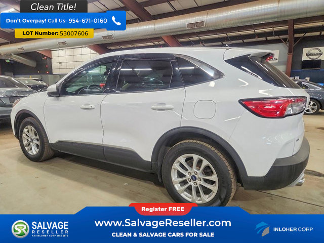 Used 2020 Ford Escape SE AWD/4WD image 3
