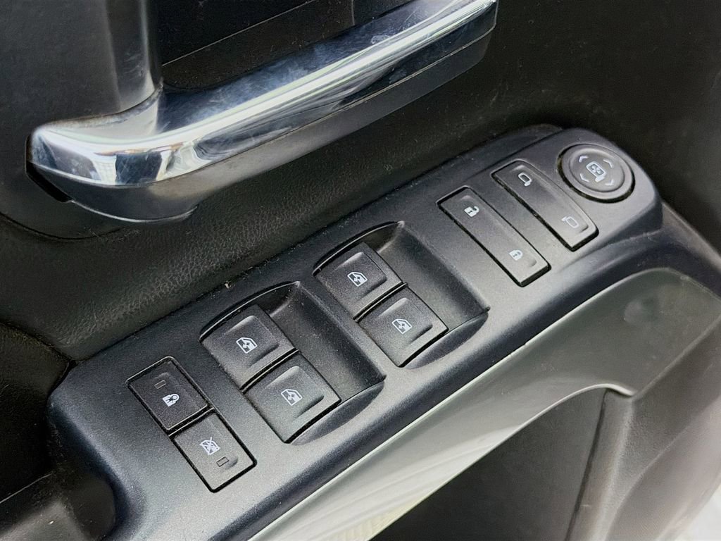 Used 2017 Chevrolet Silverado 1500 LT w/ Texas Edition AWD/4WD image 18