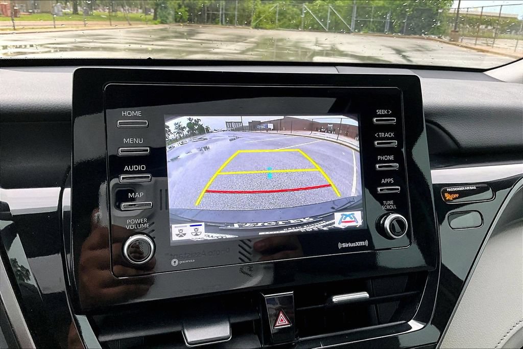 Used 2024 Toyota Camry SE FWD image 20