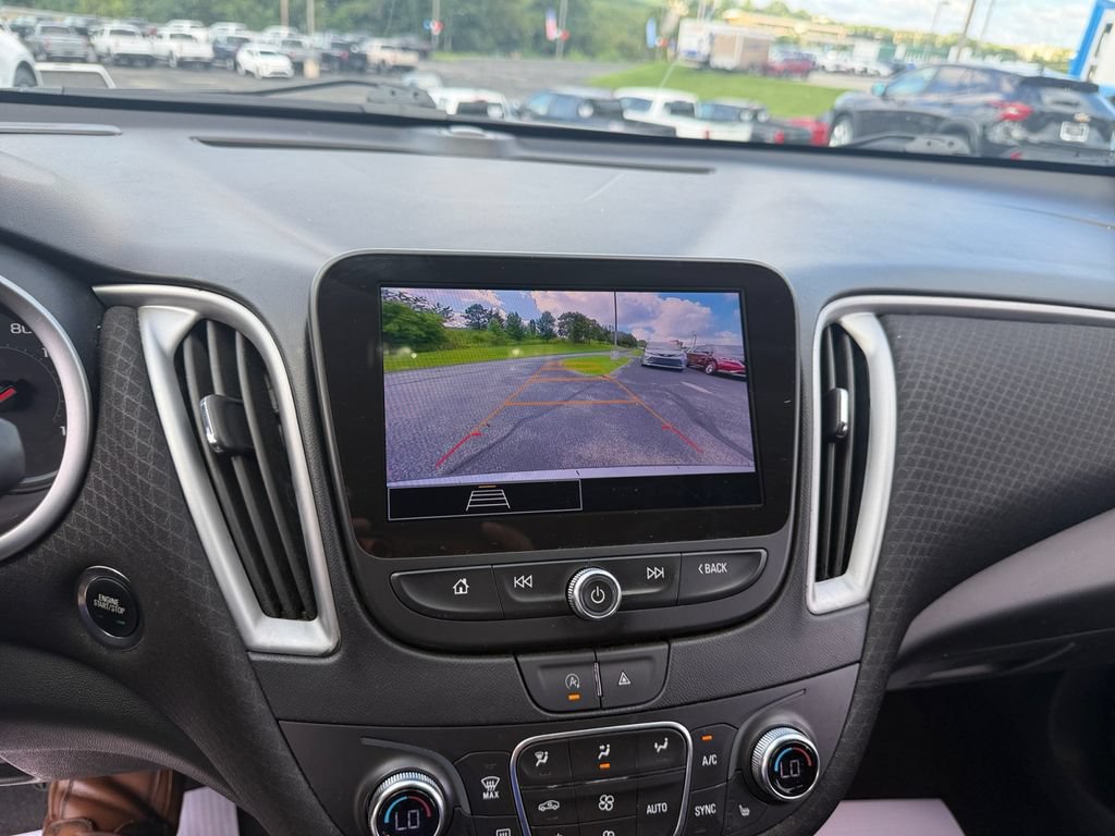 Certified 2024 Chevrolet Malibu LT FWD image 18