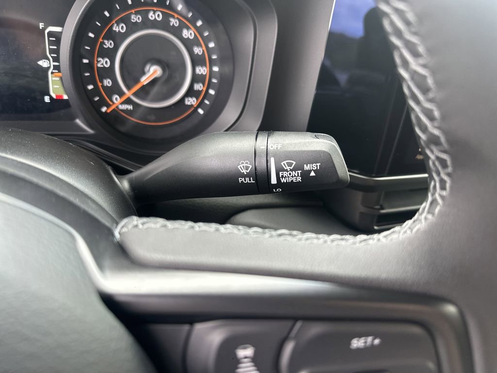 New 2025 Jeep Gladiator Mojave image 16