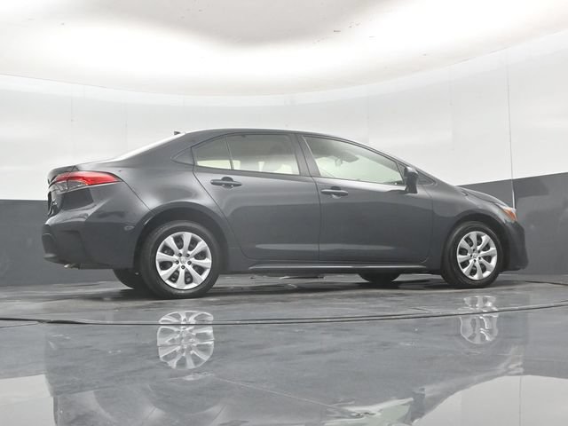 Used 2025 Toyota Corolla LE FWD image 49