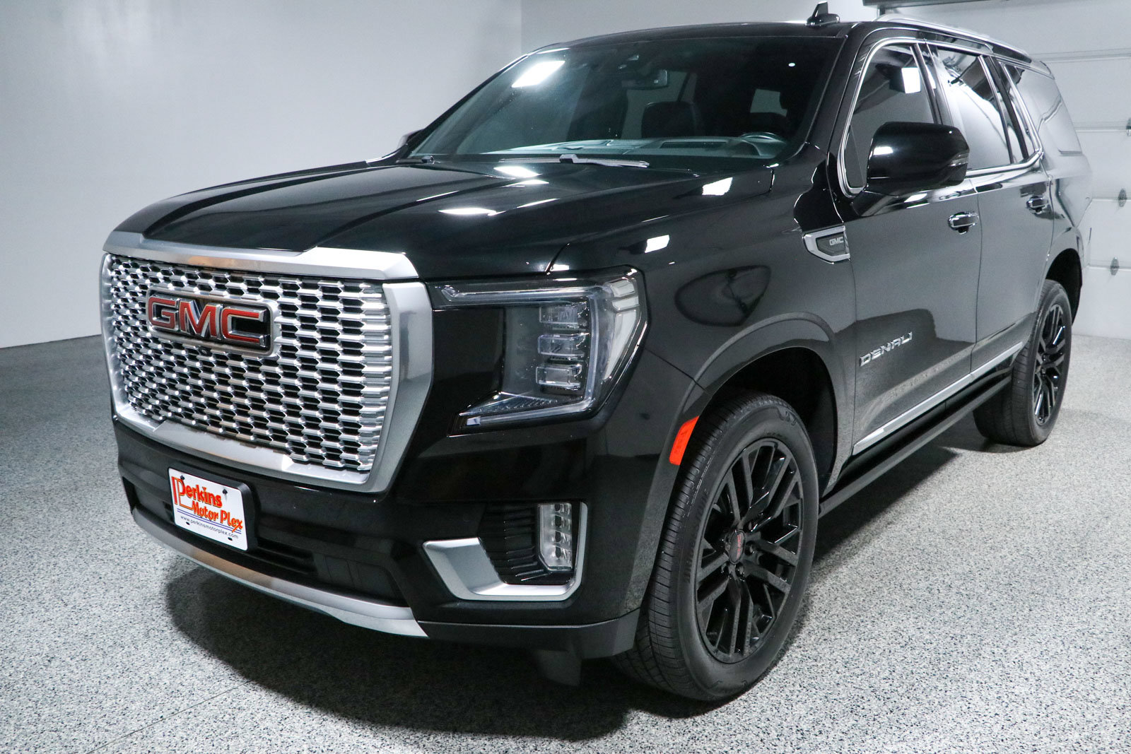 Used 2023 GMC Yukon Denali AWD/4WD image 37