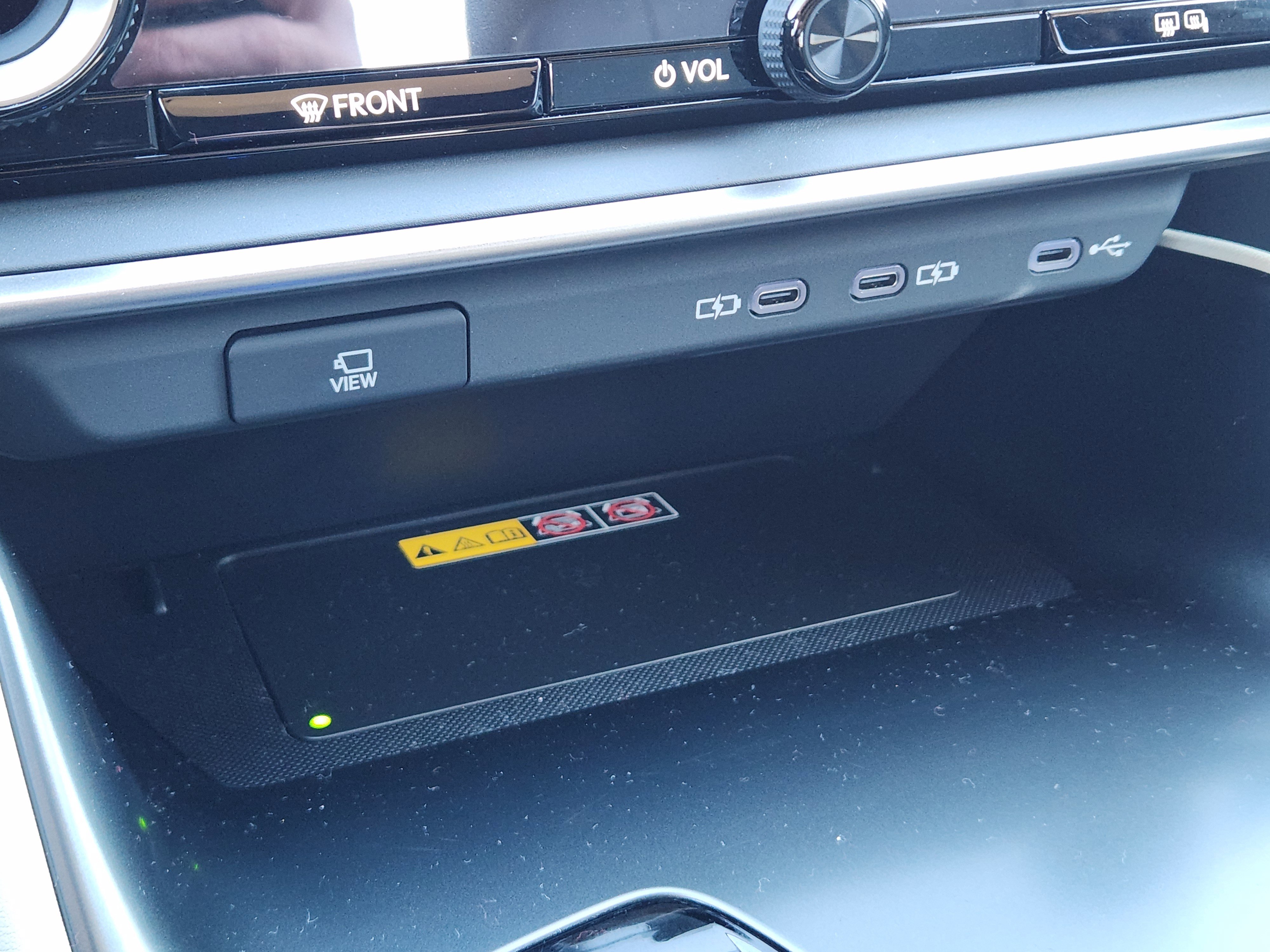 Used 2024 Lexus RZ 450e Premium image 22