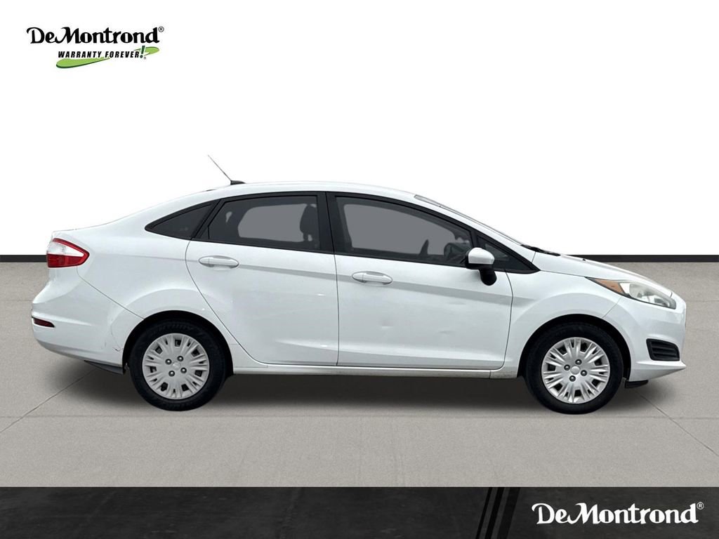 Used 2016 Ford Fiesta S image 4