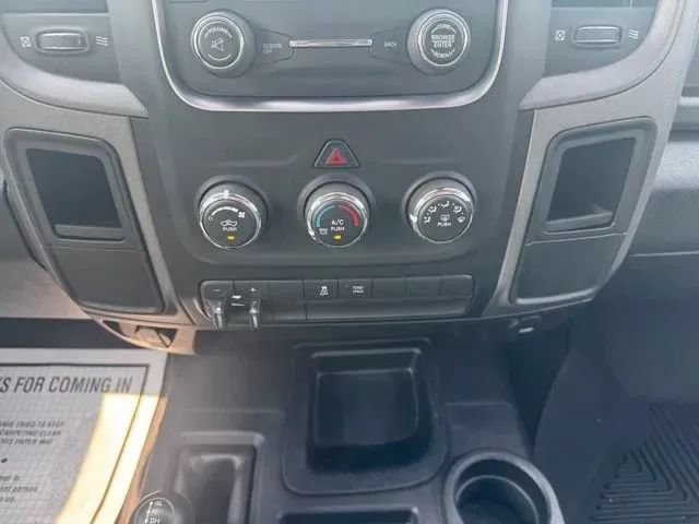 Used 2018 RAM 2500 Tradesman w/ Chrome Appearance Group AWD/4WD image 28