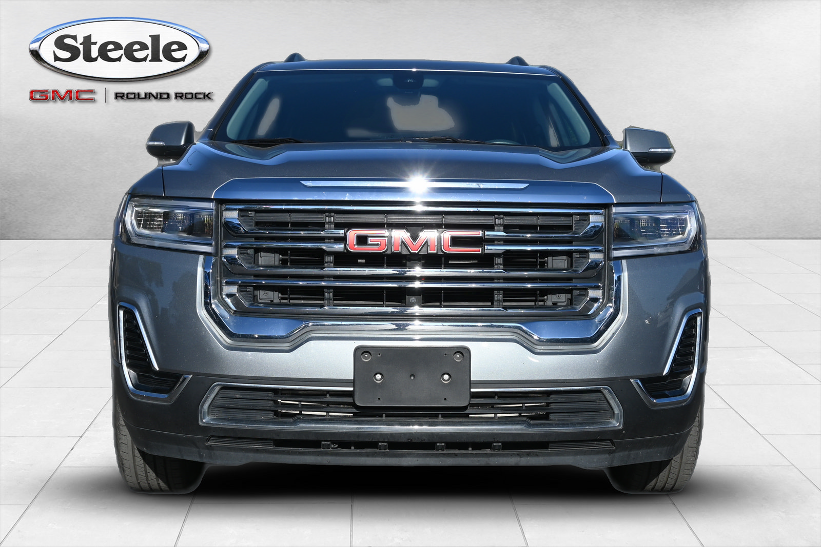 Used 2023 GMC Acadia SLE w/ Driver Convenience Package FWD image 2