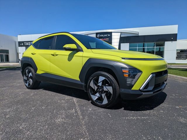 Used 2025 Hyundai Kona Limited image 2