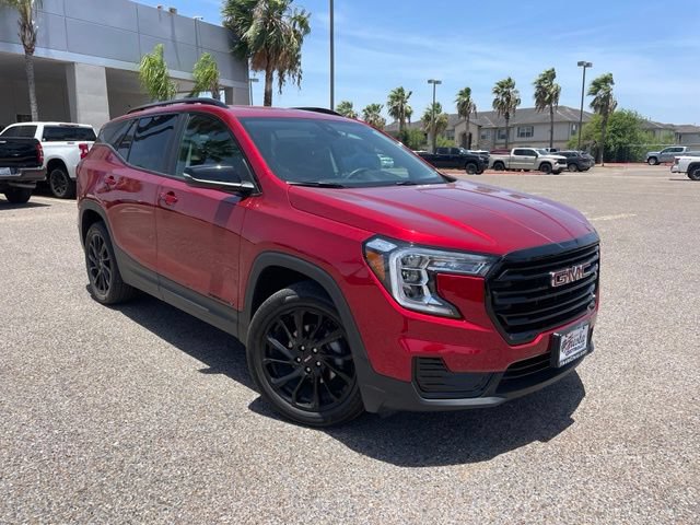 Used 2024 GMC Terrain SLE w/ Driver Convenience Package FWD video 1