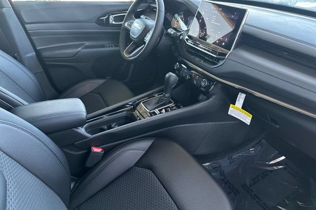 New 2026 Jeep Compass Latitude AWD/4WD image 15