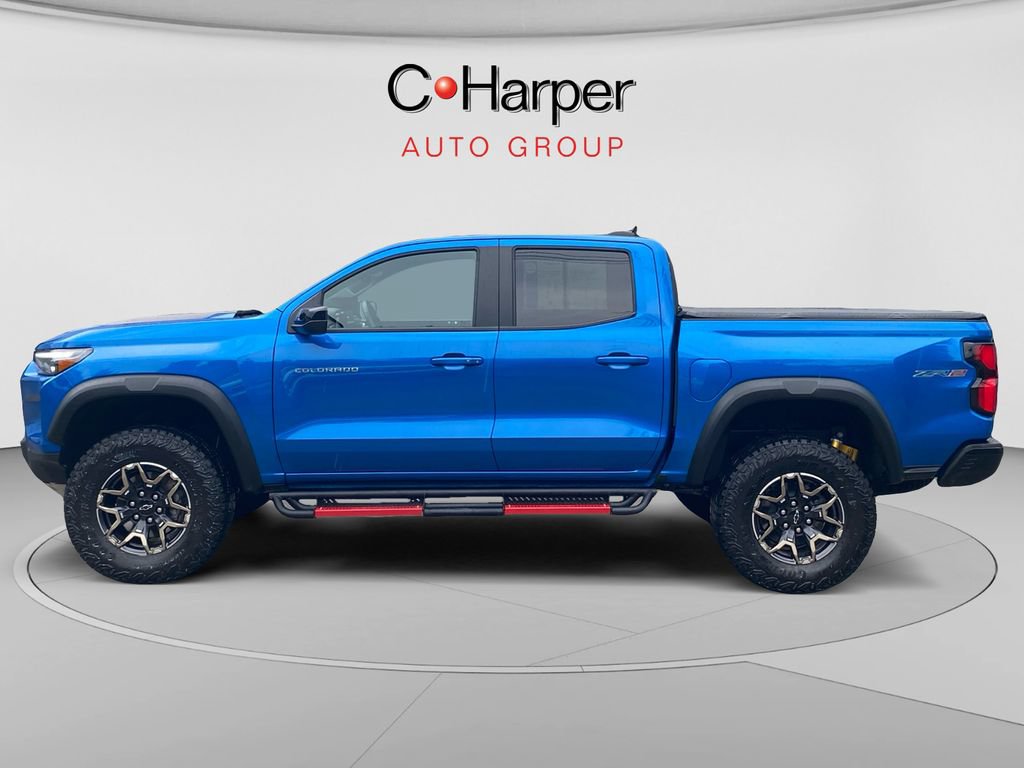 Certified 2024 Chevrolet Colorado ZR2 w/ Safety Package AWD/4WD image 6