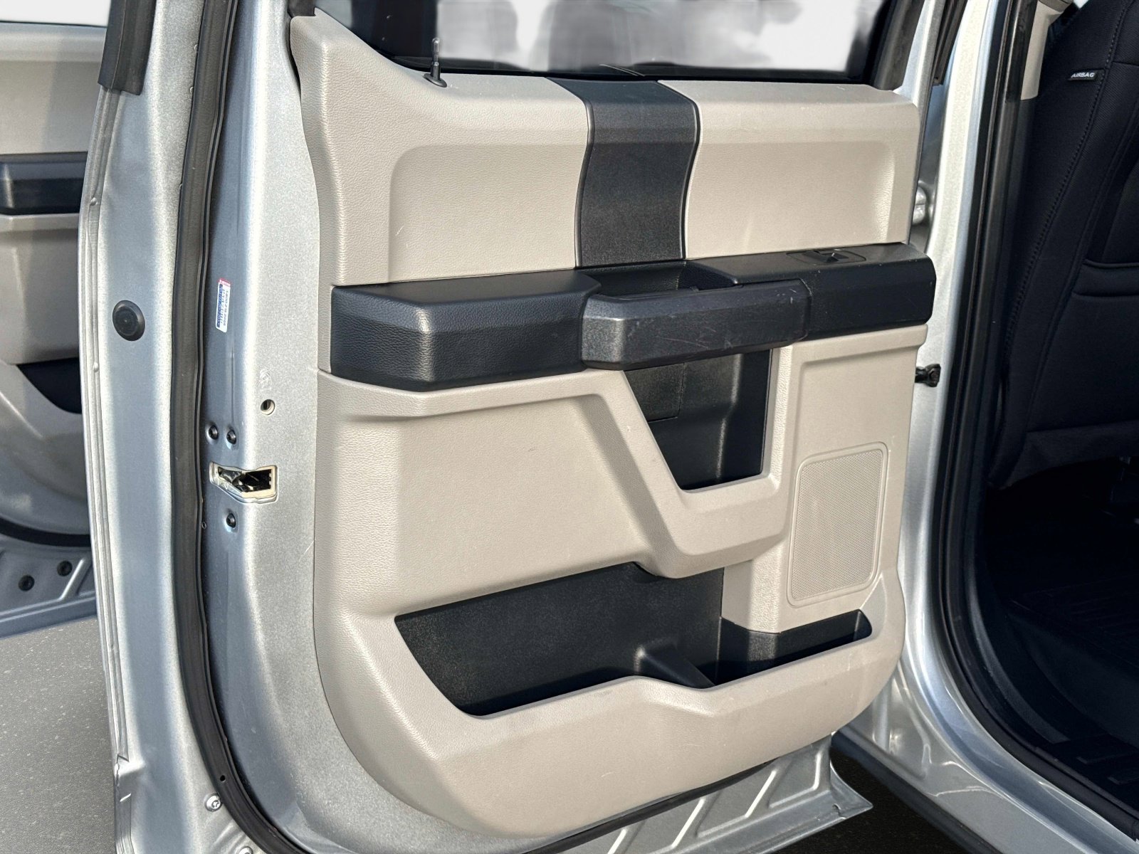 Used 2020 Ford F150 XL w/ Equipment Group 101A Mid image 13