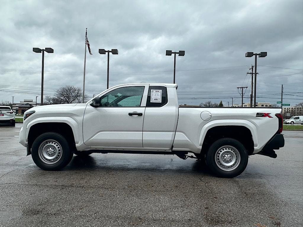 Certified 2025 Toyota Tacoma SR image 2