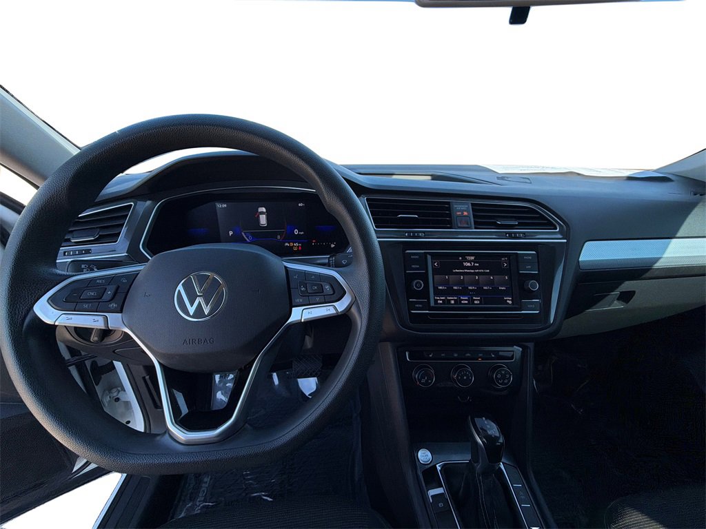 Used 2022 Volkswagen Tiguan S image 21
