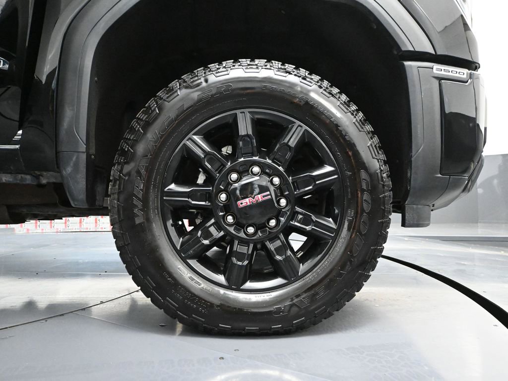 Used 2025 GMC Sierra 3500 AT4 image 18