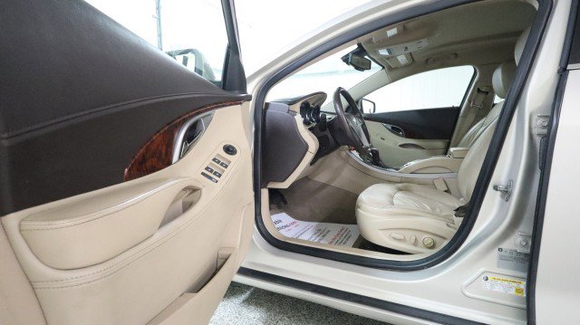 Used 2012 Buick LaCrosse Leather FWD image 9