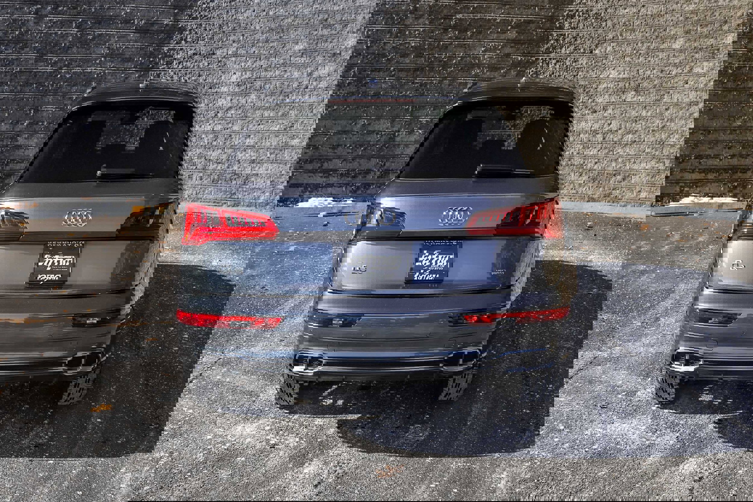 Used 2020 Audi Q5 e Prestige w/ Prestige Package image 8