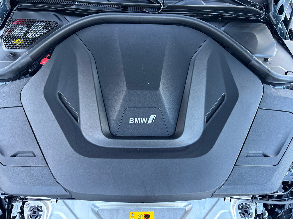 Used 2024 BMW i4 M50 AWD/4WD image 8