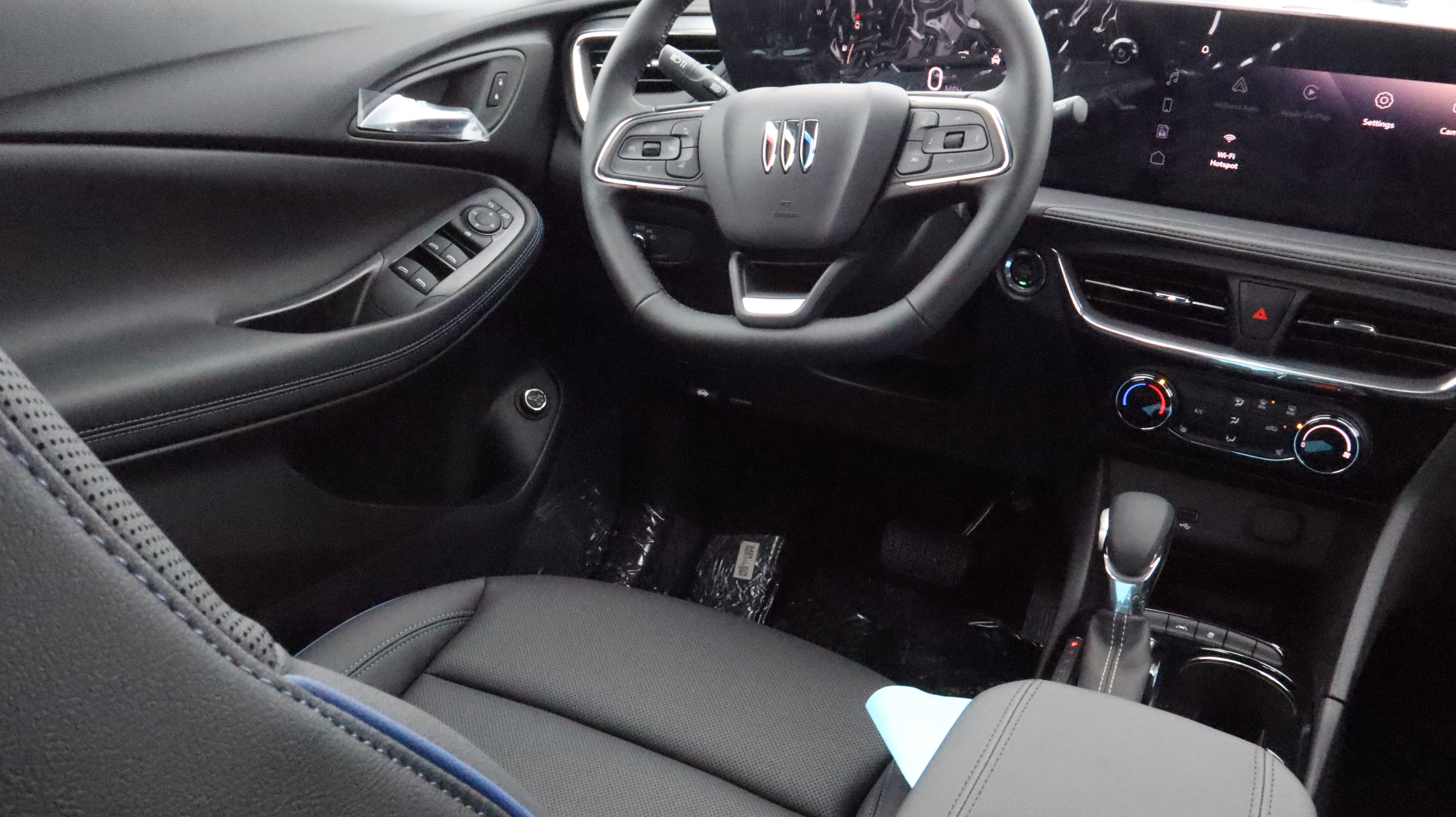 New 2026 Buick Encore GX Sport Touring w/ Advanced Technology Package FWD image 9