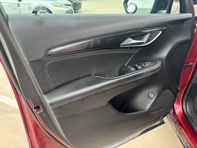 Used 2023 Buick Envision Preferred w/ Sport Touring Package image 9