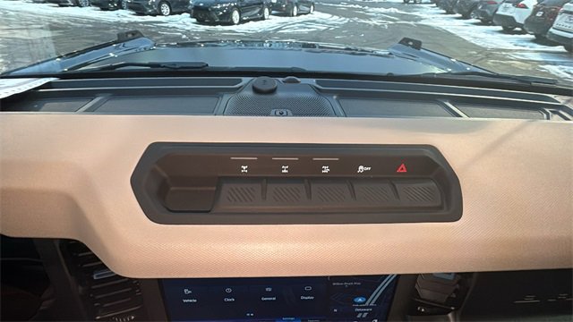 Used 2024 Ford Bronco Wildtrak image 17