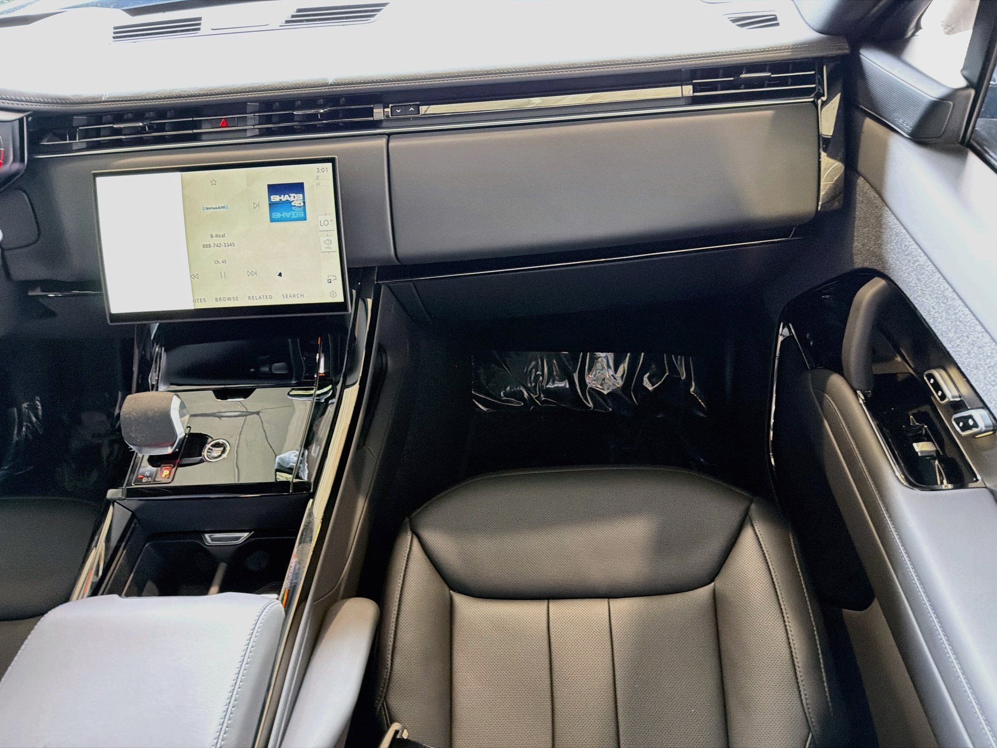 New 2026 Land Rover Range Rover Sport Dynamic SE AWD/4WD image 19