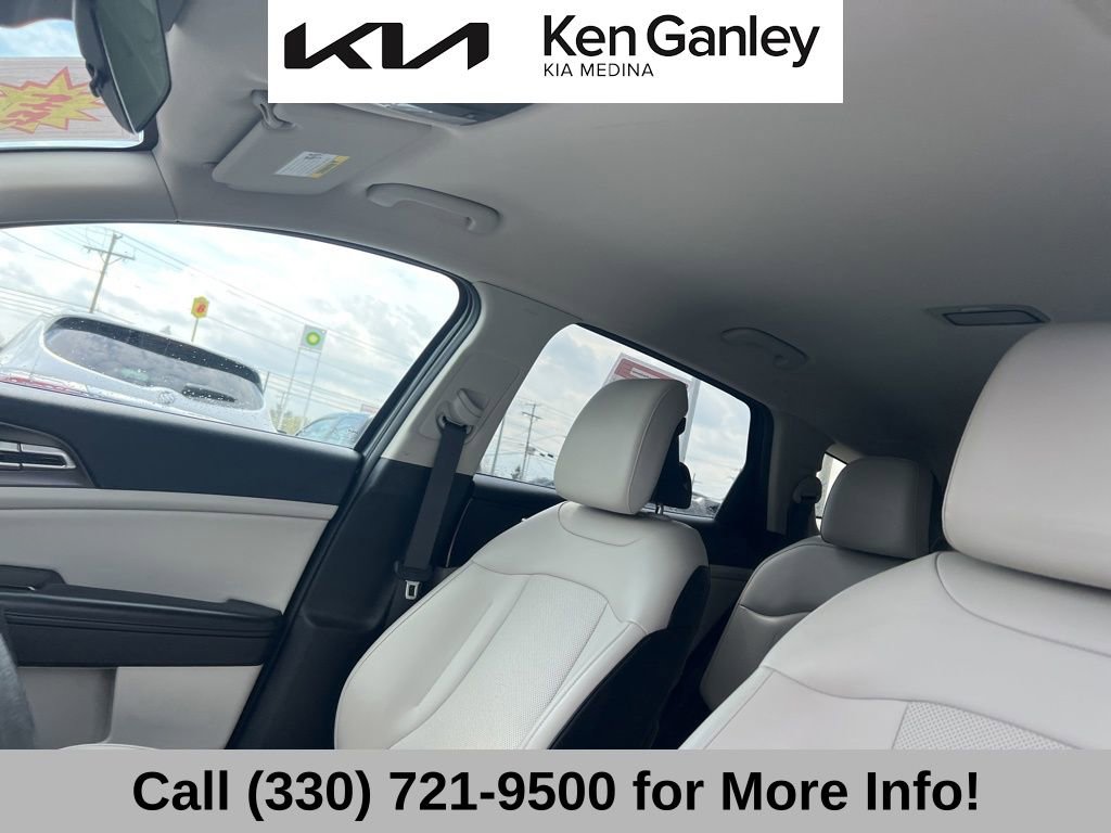 Certified 2023 Kia Sportage EX image 43