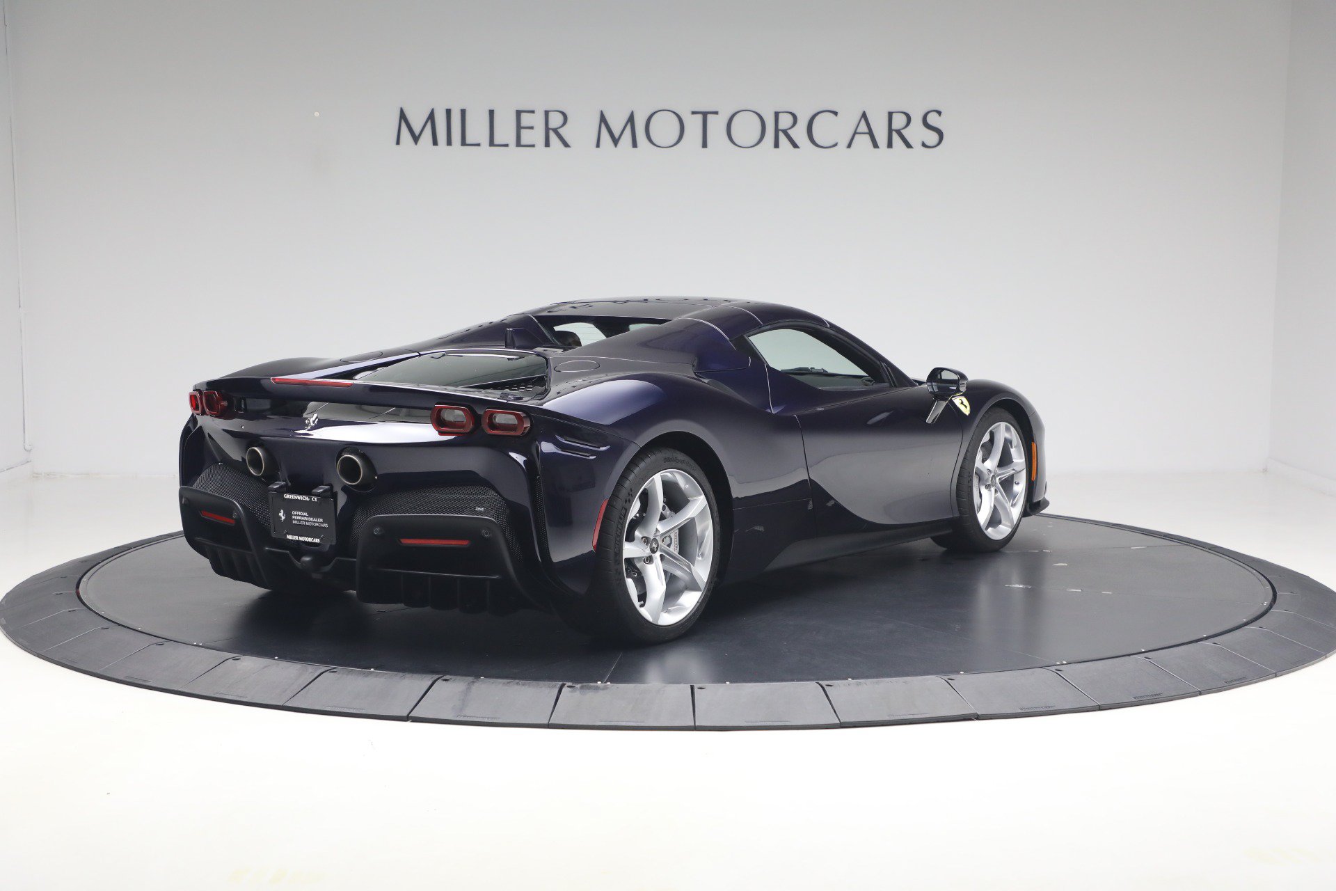 Certified 2024 Ferrari SF90 Spider AWD/4WD image 29