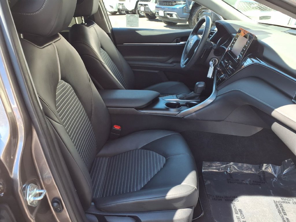 Used 2024 Toyota Camry SE FWD image 35