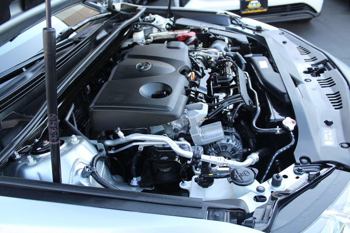 Used 2020 Toyota Camry LE FWD image 33