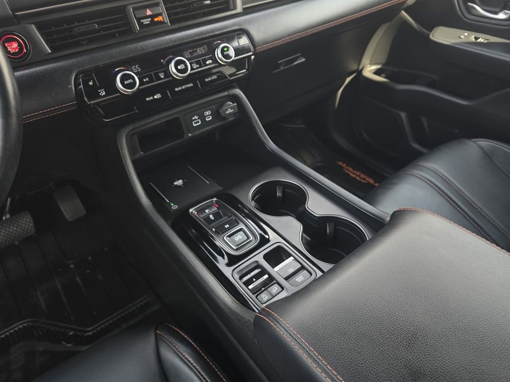 Certified 2024 Honda Pilot TrailSport image 17