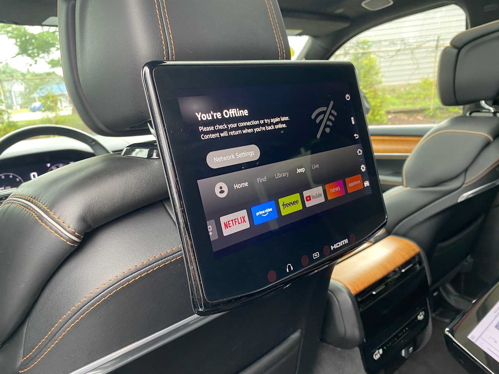 Used 2024 Jeep Grand Wagoneer L Series III w/ Rear Seat Video Group 1 AWD/4WD image 37
