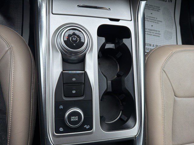 Used 2020 Ford Explorer Limited image 28