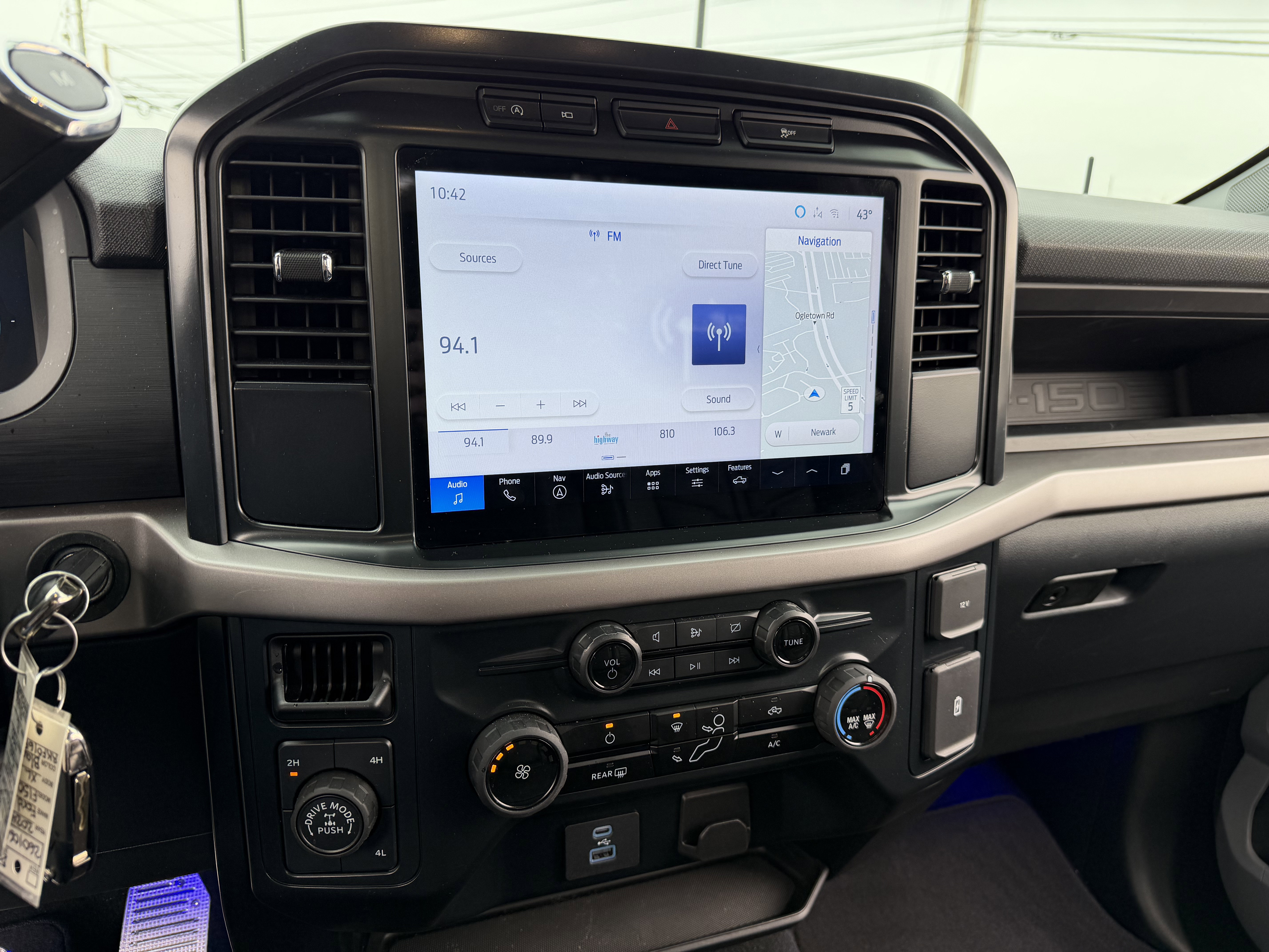 Used 2024 Ford F150 XL w/ Equipment Group 103A High image 35