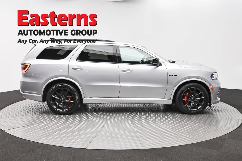 Used 2024 Dodge Durango R/T AWD/4WD image 4