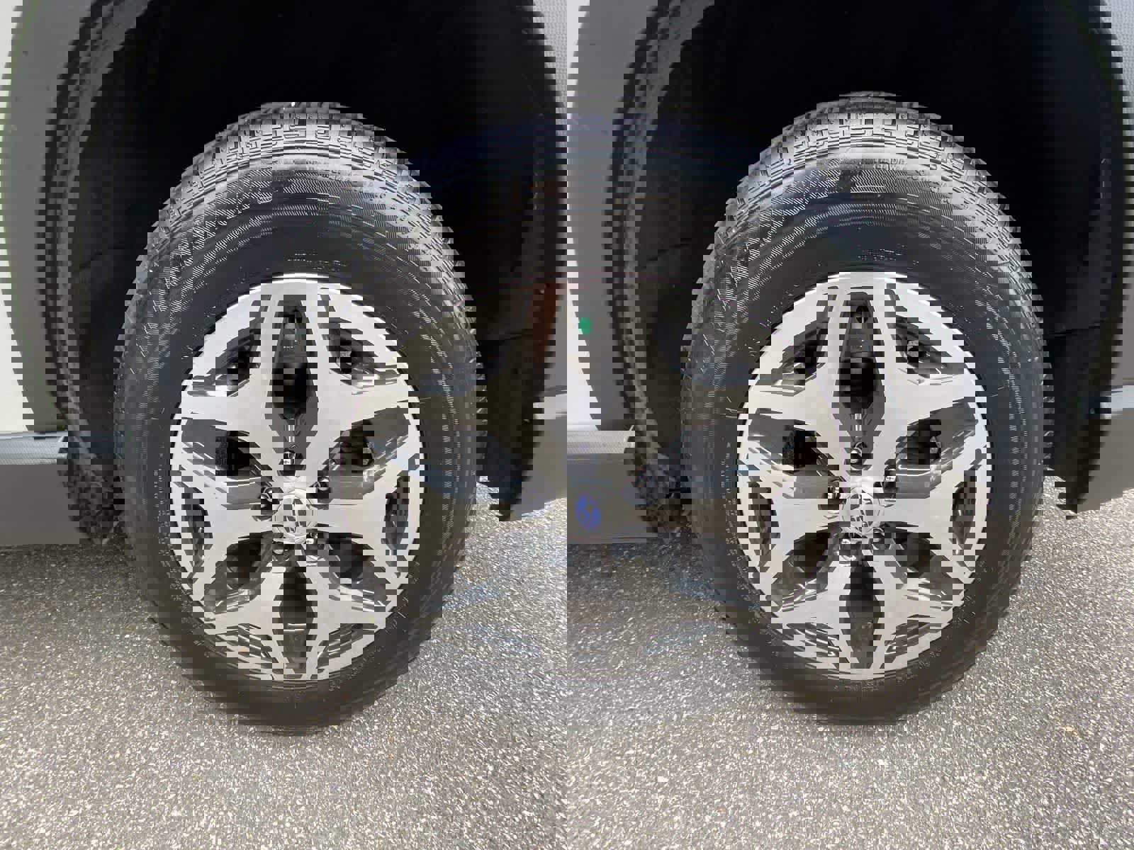 Used 2024 Subaru Forester Premium image 12