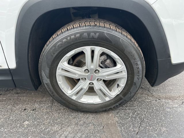 Used 2022 GMC Terrain SLE image 27