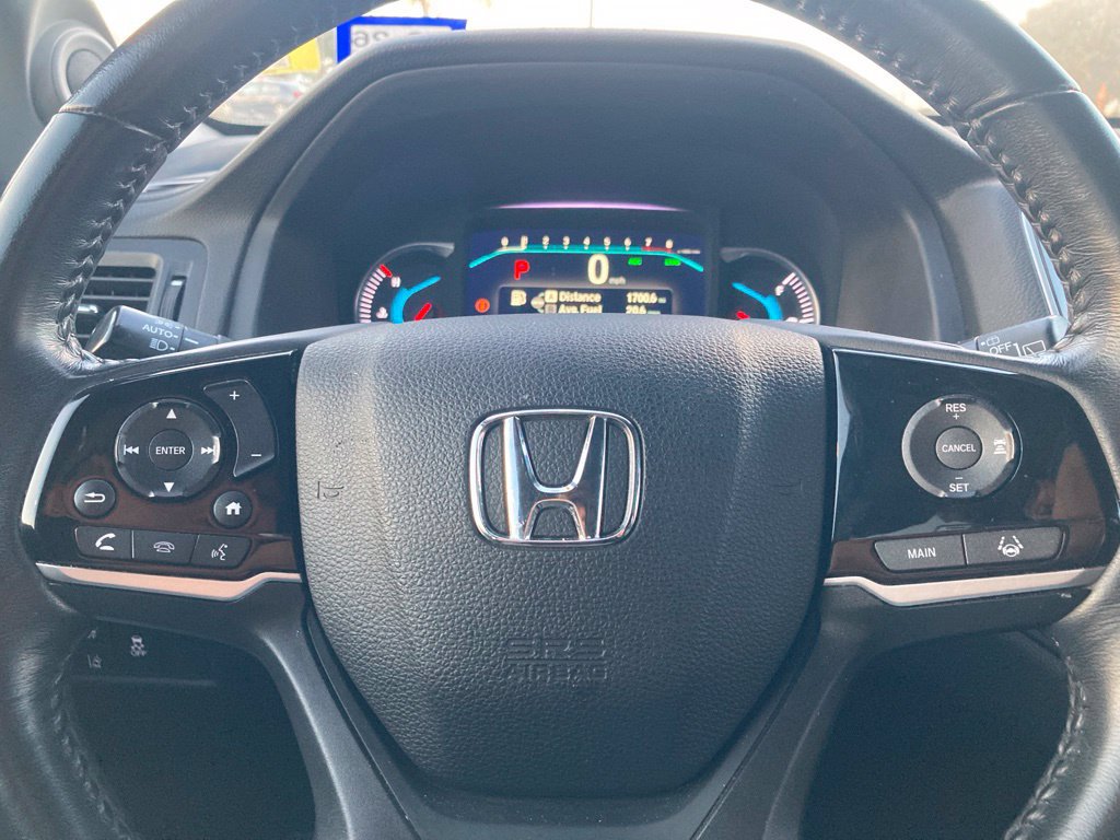 Used 2021 Honda Pilot Touring image 18
