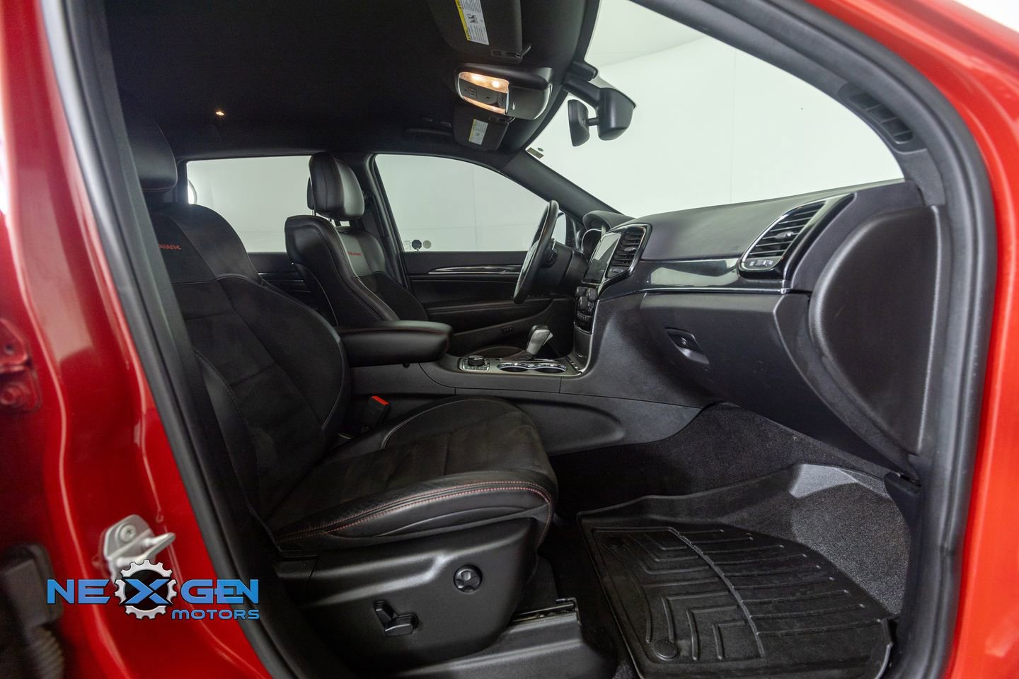 Used 2019 Jeep Grand Cherokee Trailhawk image 39