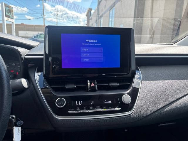 Used 2024 Toyota Corolla LE FWD image 25