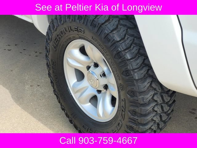 Used 2012 Toyota Tacoma PreRunner w/ TRD Off-Road Pkg RWD image 7