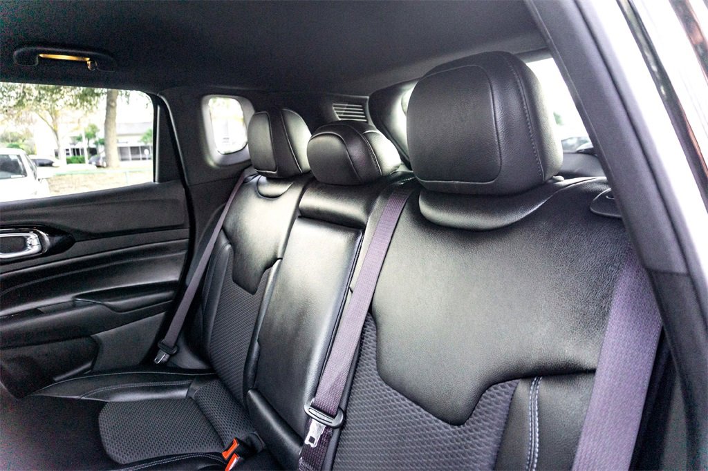 New 2025 Jeep Compass Latitude w/ Altitude Special Edition image 26