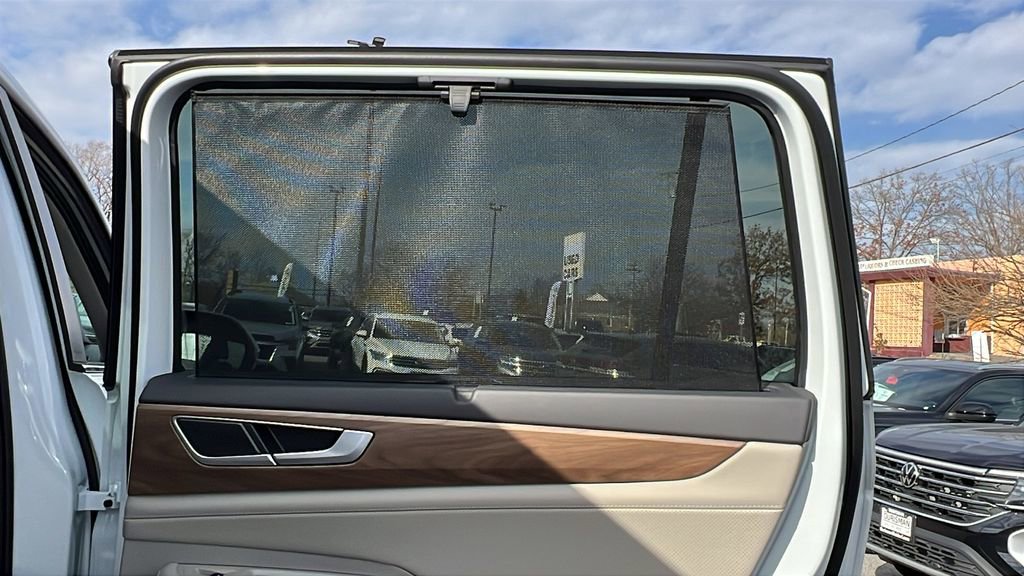 New 2026 Volkswagen Atlas SE image 15