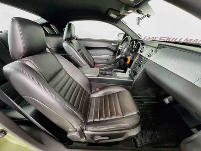 Used 2006 Ford Mustang GT Premium RWD image 33
