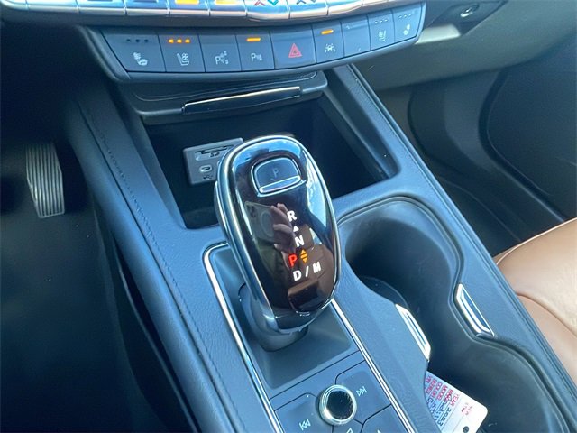 Used 2023 Cadillac XT4 Premium Luxury w/ Technology Package image 28