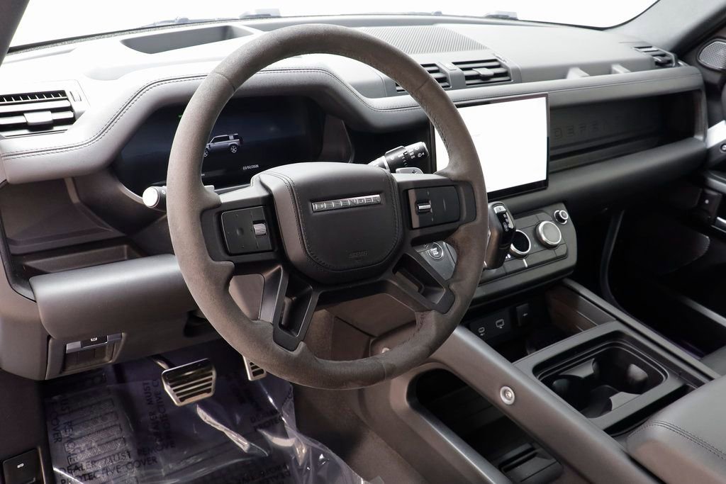 Used 2023 Land Rover Defender 110 V8 image 7