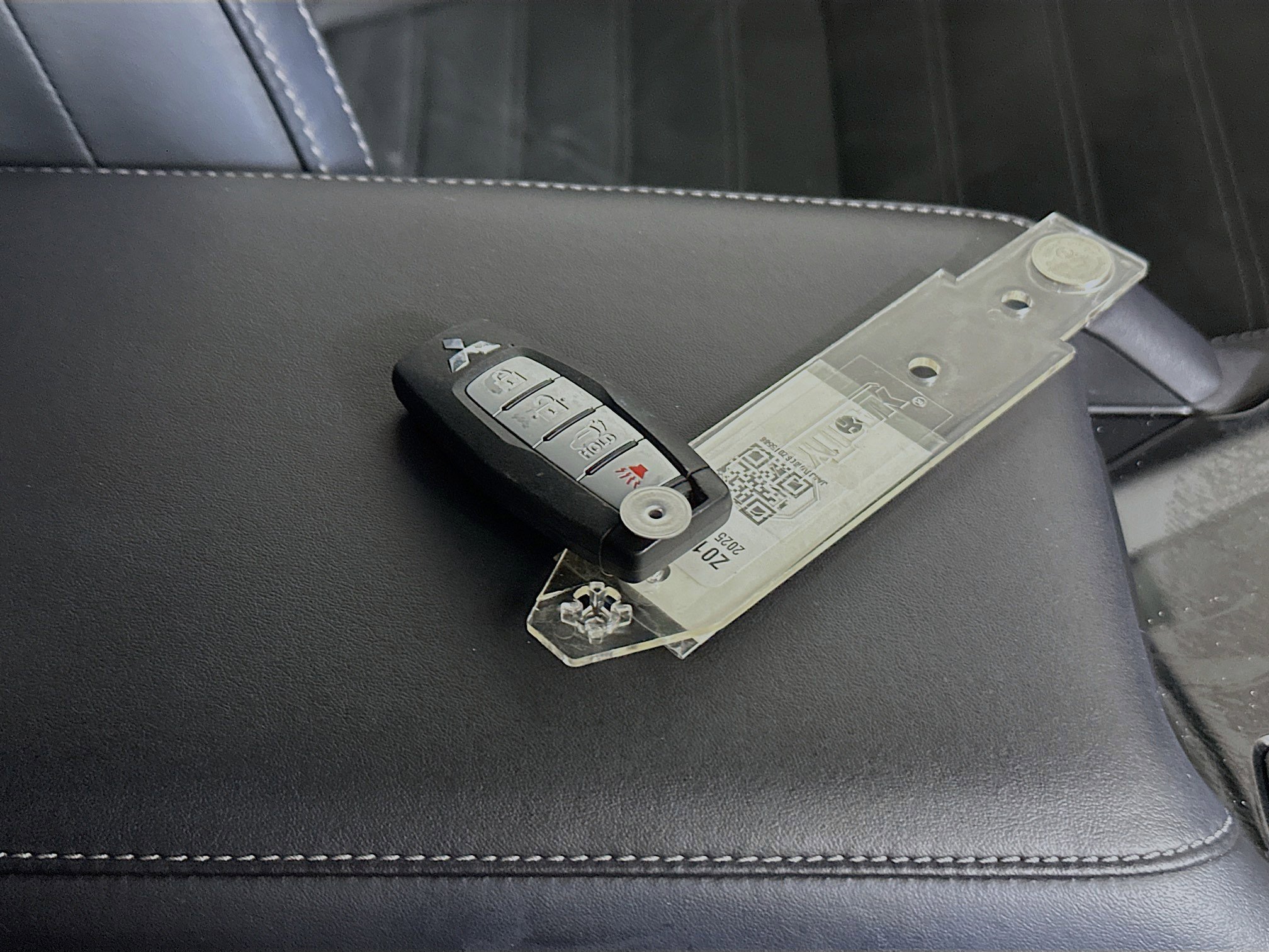 Used 2025 Mitsubishi Outlander SE FWD image 33